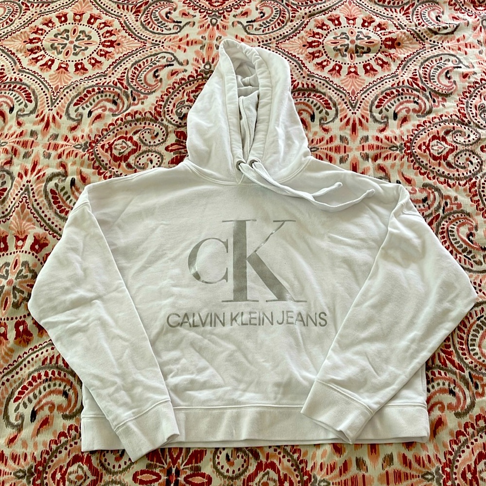 Calvin Klein Jeans® white cropped top hoodie (MEDIUM)